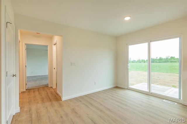 205 Wrigley Field Drive, Bethalto, IL 62010