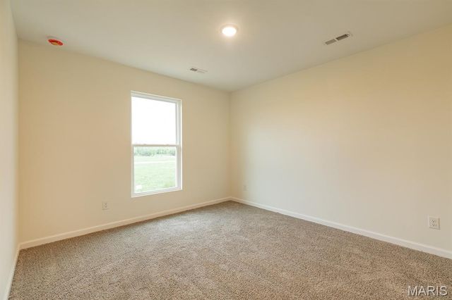 205 Wrigley Field Drive, Bethalto, IL 62010