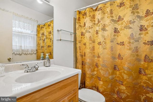 8606 BLUFFWOOD LANE, Fort Washington, MD 20744