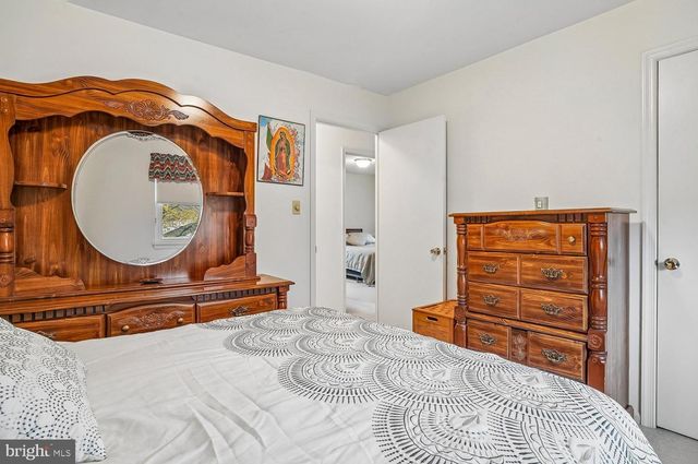 8606 BLUFFWOOD LANE, Fort Washington, MD 20744