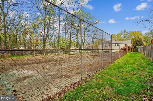 8606 BLUFFWOOD LANE, Fort Washington, MD 20744