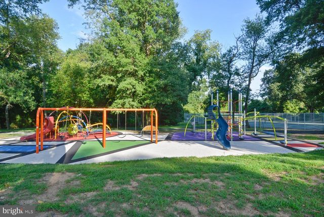 8606 BLUFFWOOD LANE, Fort Washington, MD 20744