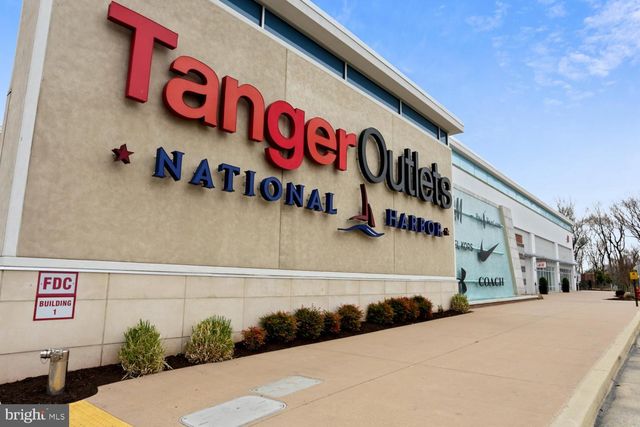 8606 BLUFFWOOD LANE, Fort Washington, MD 20744