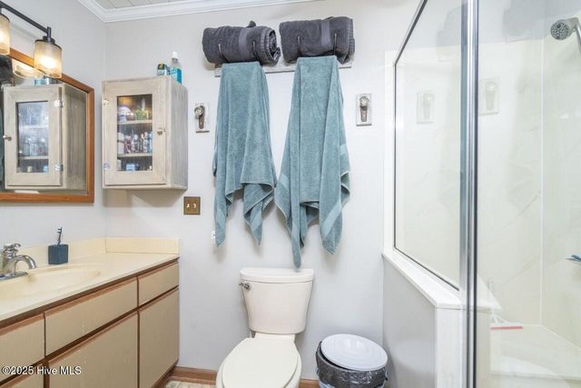 11008 Inlet Drive, Emerald Isle, NC 28594