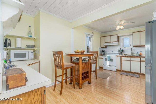 11008 Inlet Drive, Emerald Isle, NC 28594