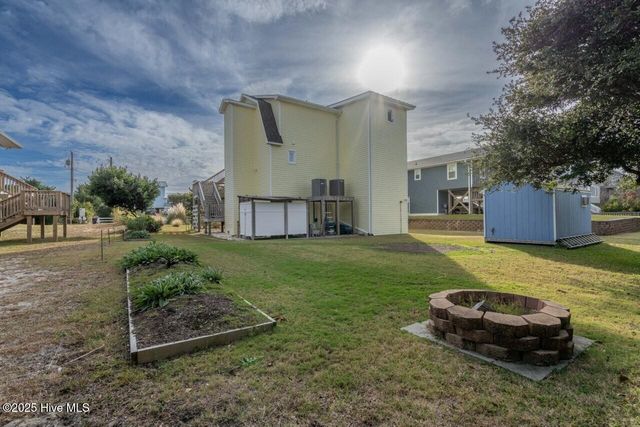 11008 Inlet Drive, Emerald Isle, NC 28594