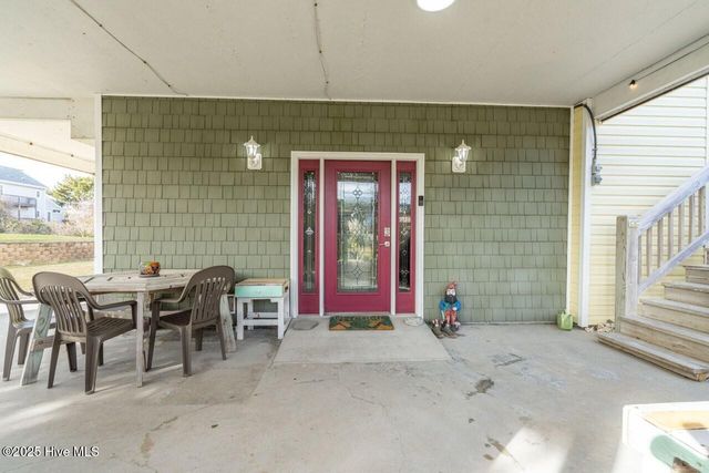 11008 Inlet Drive, Emerald Isle, NC 28594