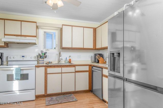 11008 Inlet Drive, Emerald Isle, NC 28594