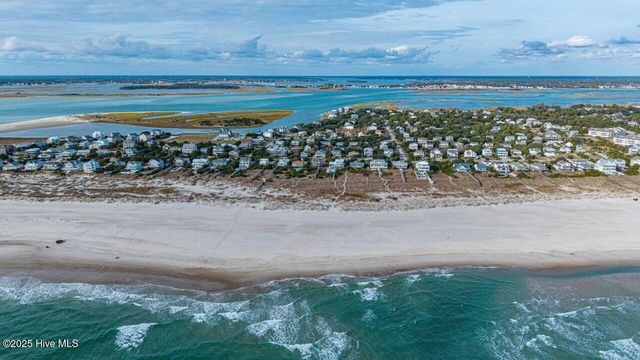 11008 Inlet Drive, Emerald Isle, NC 28594