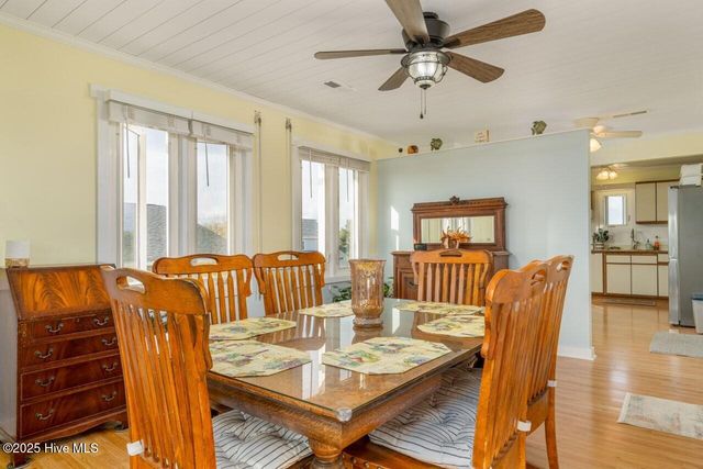 11008 Inlet Drive, Emerald Isle, NC 28594