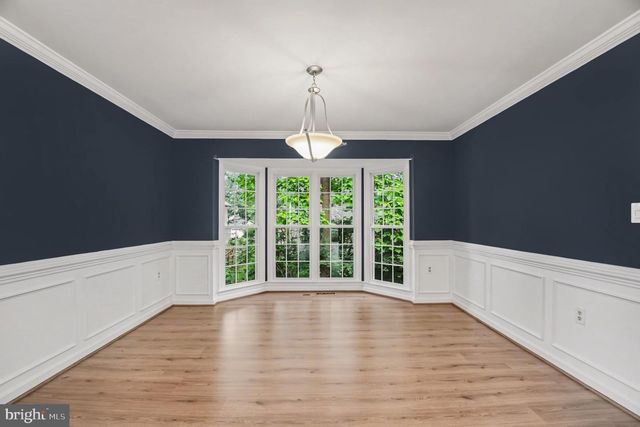 811 AUTUMN BREEZE CT, Herndon, VA 20170