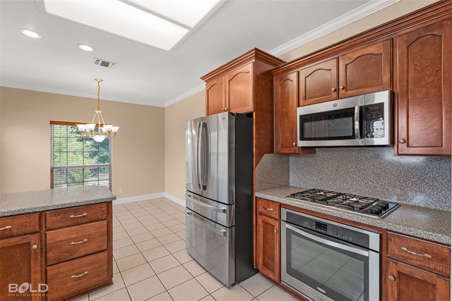 2050 Willow Ridge Boulevard, Shreveport, LA 71119