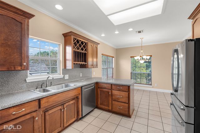 2050 Willow Ridge Boulevard, Shreveport, LA 71119