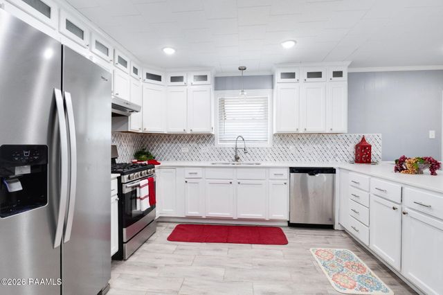 2208 Segura Road, New Iberia, LA 70560