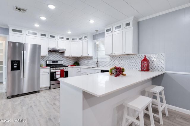 2208 Segura Road, New Iberia, LA 70560