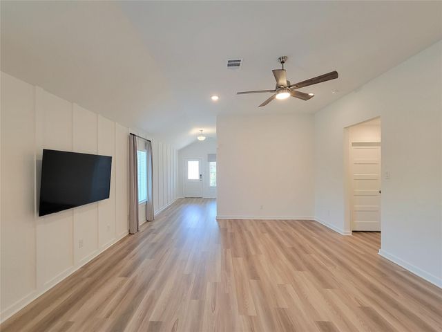1706 Serenity Moon Drive, Crosby, TX 77532