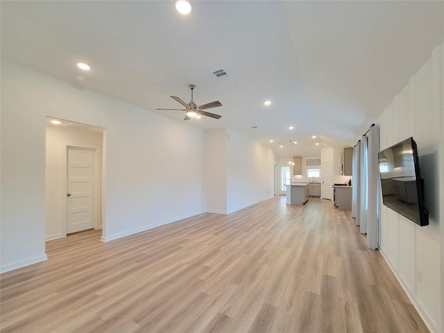 1706 Serenity Moon Drive, Crosby, TX 77532