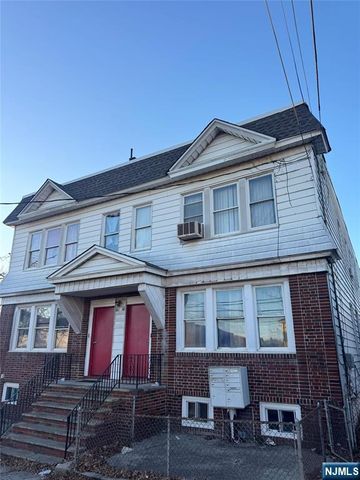 31 Orchard Place, Irvington, NJ 07111