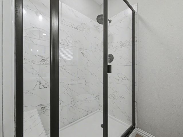 1425 Crestview Drive, Kaufman, TX 75142