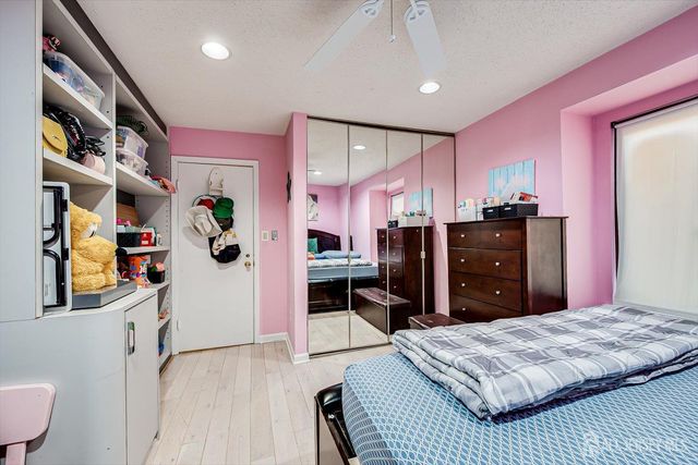 28 Nicole Terrace, Edison, NJ 08820