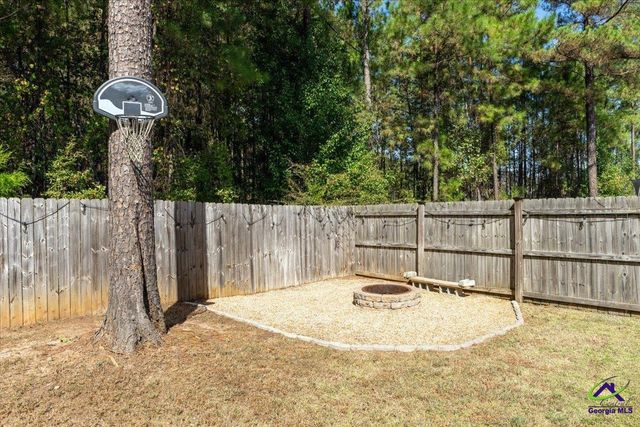 103 Waxmyrtle Way, Perry, GA 31069