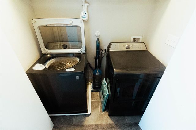 661 Cinnamon Teal LN, Leander, TX 78641