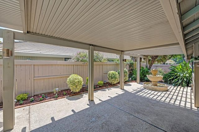 2131 Stony Bar Way, Gold River, CA 95670