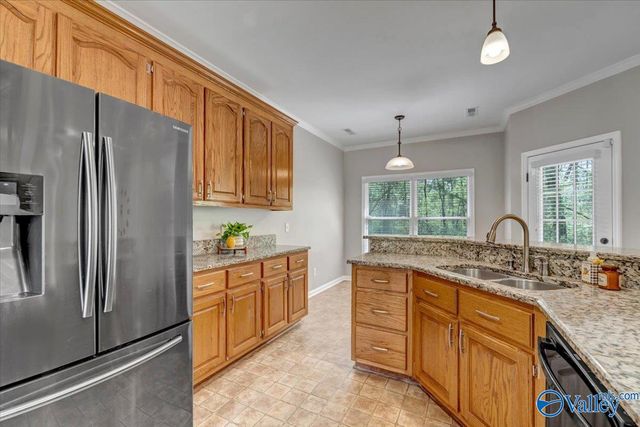 2333 Villaret Drive SW, Huntsville, AL 35803