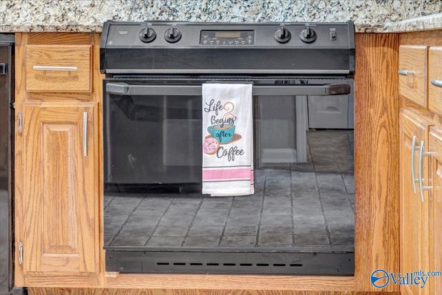 2333 Villaret Drive SW, Huntsville, AL 35803