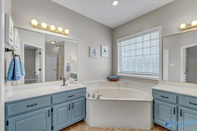 2333 Villaret Drive SW, Huntsville, AL 35803