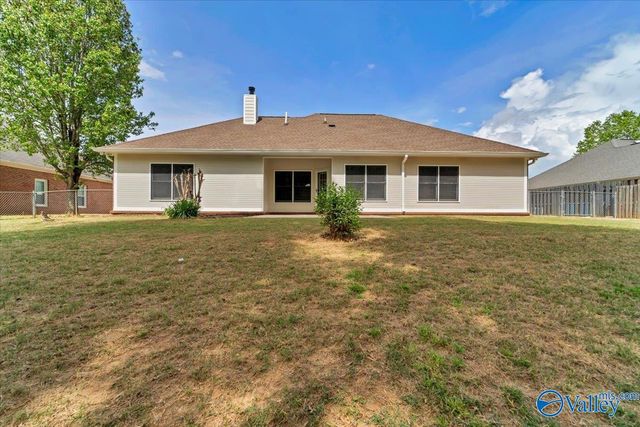 2333 Villaret Drive SW, Huntsville, AL 35803