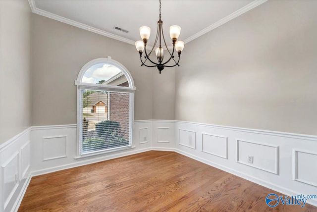 2333 Villaret Drive SW, Huntsville, AL 35803