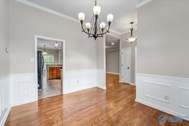 2333 Villaret Drive SW, Huntsville, AL 35803