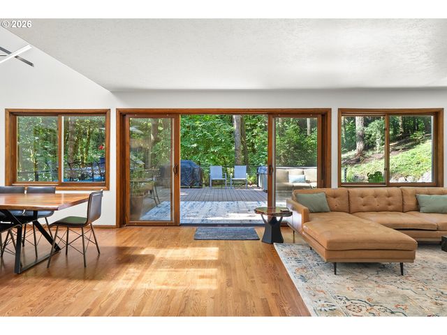 14821 Sw BELL Rd, Sherwood, OR 97140
