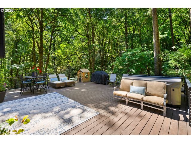 14821 Sw BELL Rd, Sherwood, OR 97140