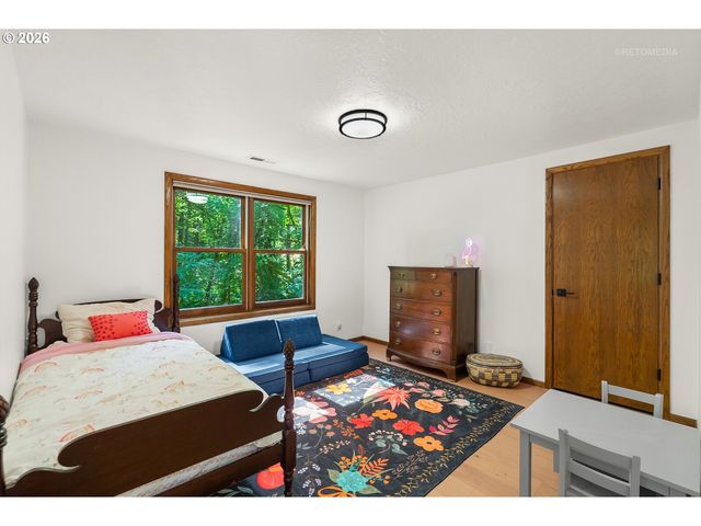 14821 Sw BELL Rd, Sherwood, OR 97140