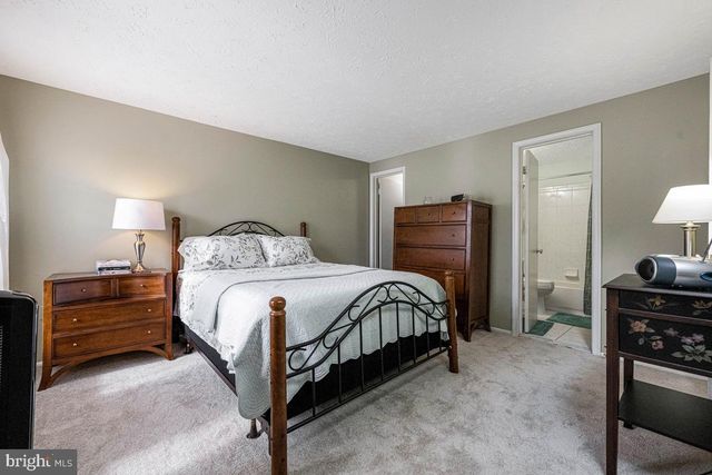 4905 MARLBOROUGH GRV, Upper Marlboro, MD 20772