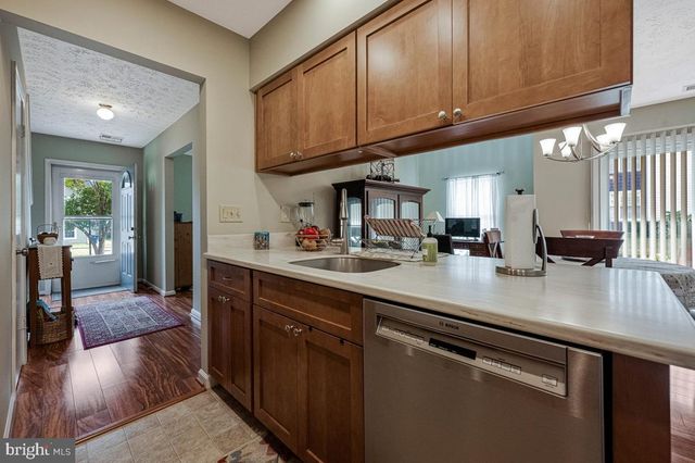 4905 MARLBOROUGH GRV, Upper Marlboro, MD 20772