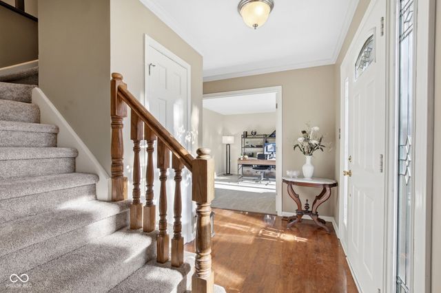 25 Forest Ridge Court, Fishers, IN 46037