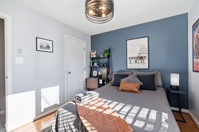 25 Forest Ridge Court, Fishers, IN 46037