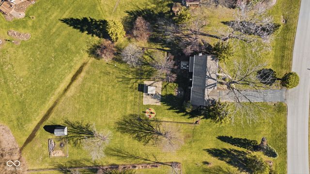 25 Forest Ridge Court, Fishers, IN 46037