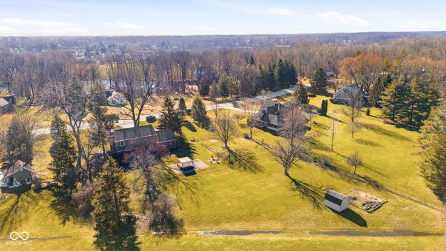 25 Forest Ridge Court, Fishers, IN 46037