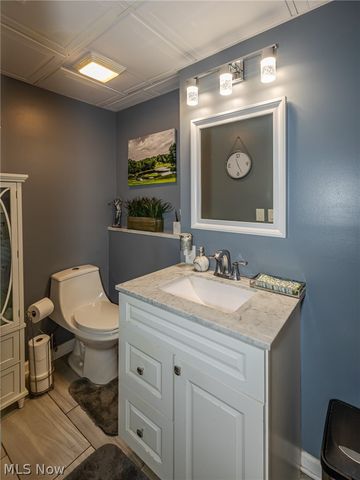 423 E Decker Drive, Seven Hills, OH 44131