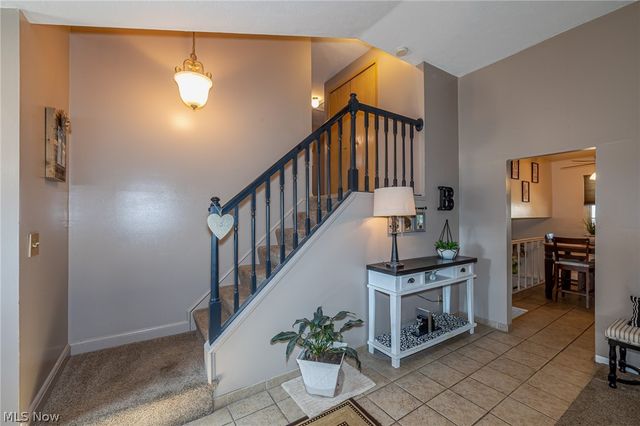 423 E Decker Drive, Seven Hills, OH 44131