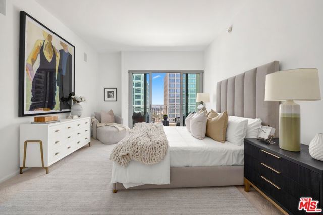 10727 Wilshire Boulevard 1001, Los Angeles, CA 90024