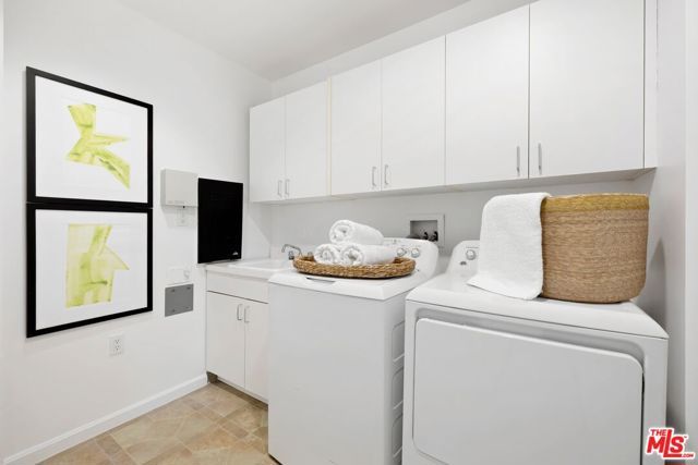 10727 Wilshire Boulevard 1001, Los Angeles, CA 90024