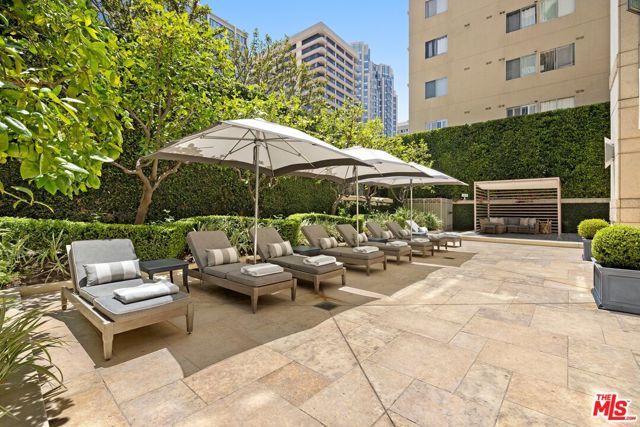 10727 Wilshire Boulevard 1001, Los Angeles, CA 90024