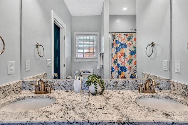 8350 Newport RD, Catawba, VA 24070