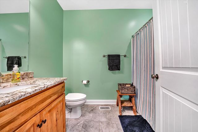 8350 Newport RD, Catawba, VA 24070