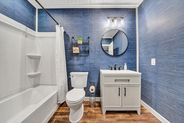 8350 Newport RD, Catawba, VA 24070